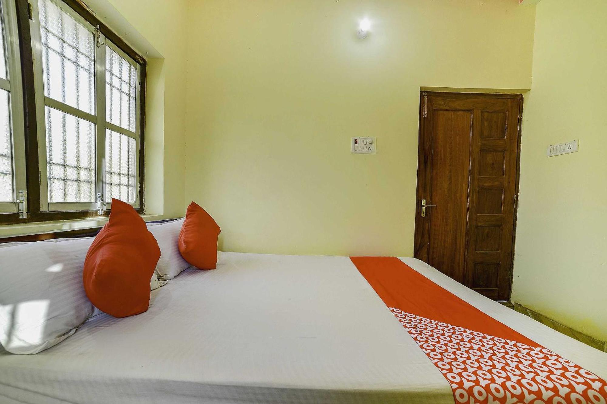 Oyo Flagship Ashoka Guest House Bihta Экстерьер фото